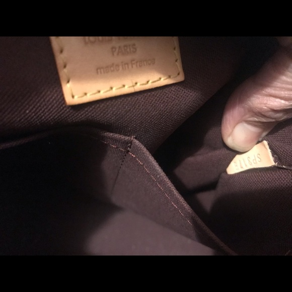 Louis Vuitton bags - Picture 5 of 12